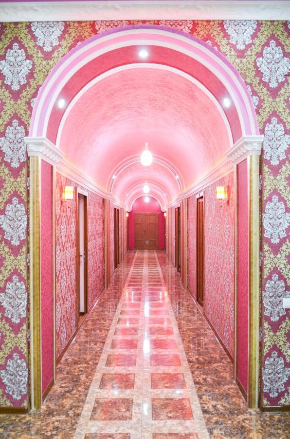 Zangezur Hotel Goris Bagian luar foto