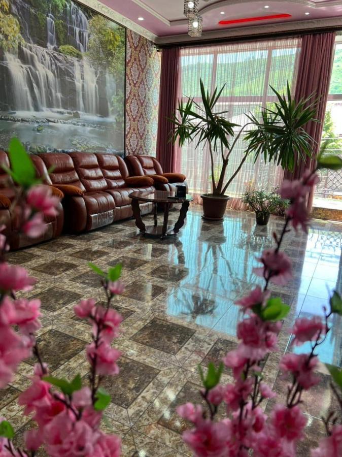 Zangezur Hotel Goris Bagian luar foto
