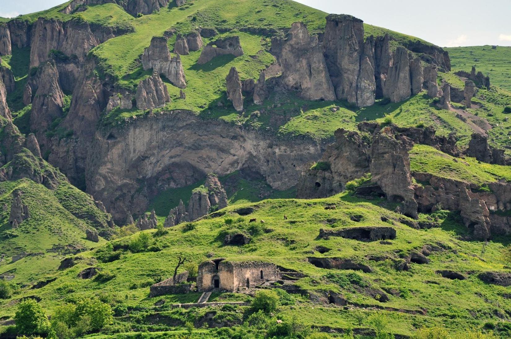 Zangezur Hotel Goris Bagian luar foto