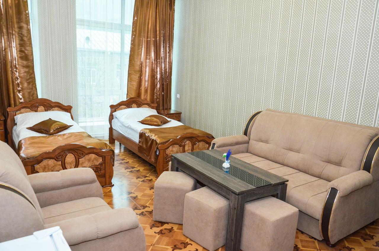 Zangezur Hotel Goris Bagian luar foto
